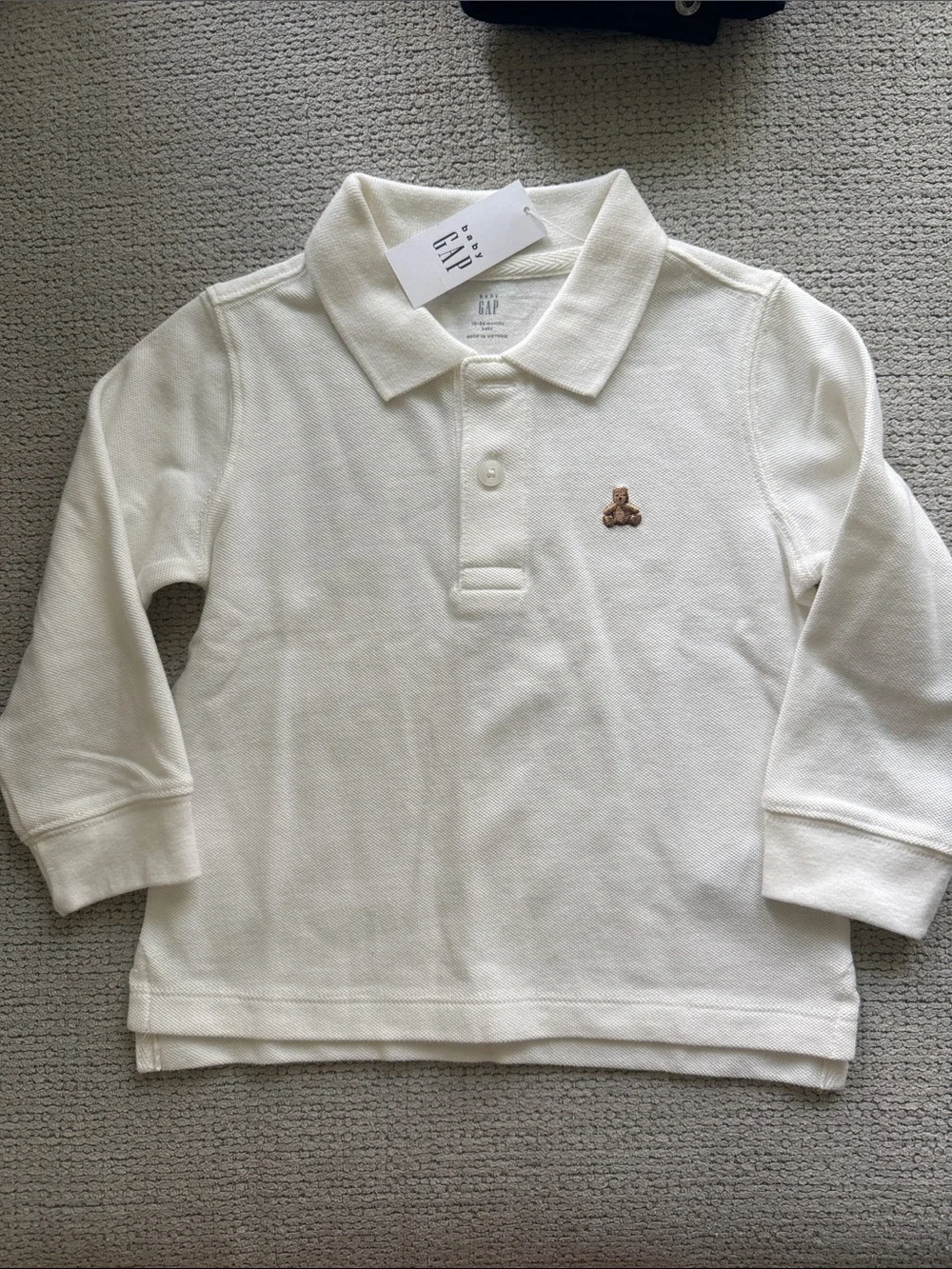 GAP White Long-Sleeve Polo with Teddy Embroidery